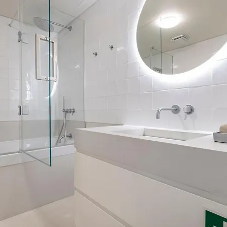 Deluxe 2bdr W/ Patio By Lovelystay Apartamento *