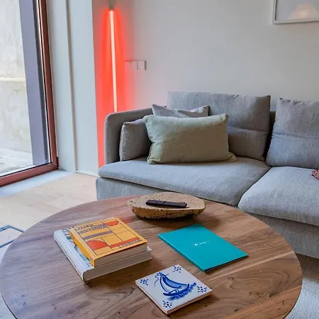 Apartmán Deluxe 2bdr W/ Patio By Lovelystay Lisboa